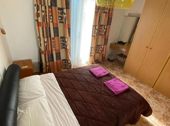 Moutallos Пафос