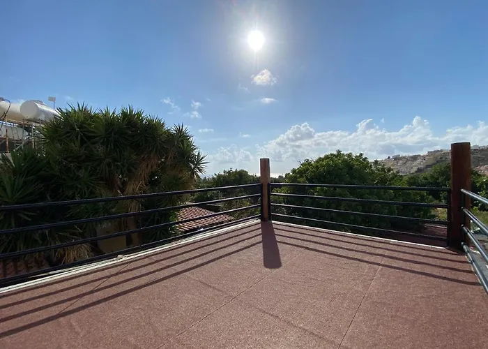 Moutallos Pensjonat 2*